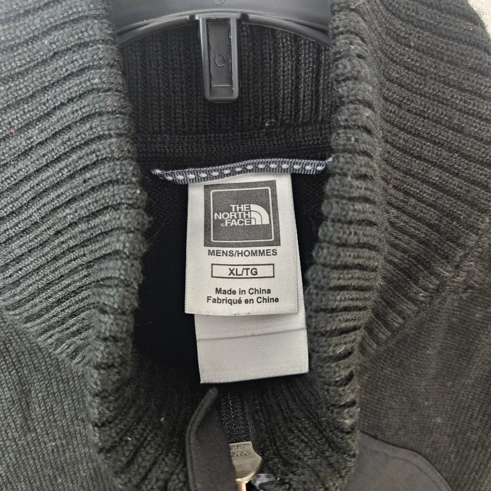The North Face Mens XL 1/4 Zip Pullover Fleece Mock Neck Outdoor Black